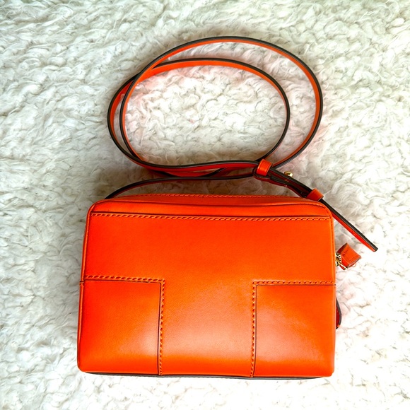 Tory Burch Orange Crossbody Bag - Picture 4 of 13